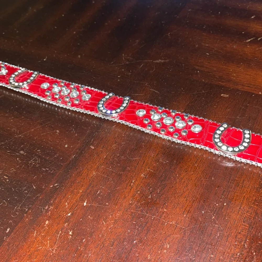 Red cowgirl belt - Picture 2 of 4